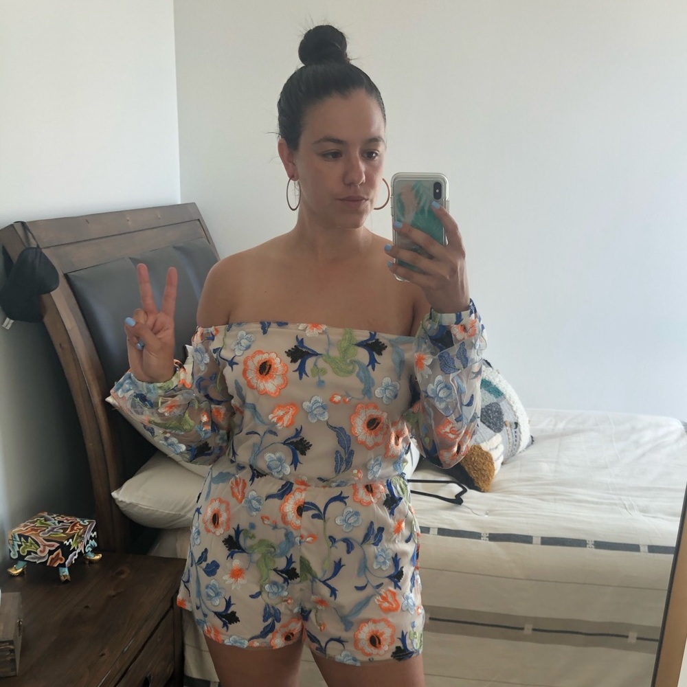 🌼Never Worn-Beige Romper